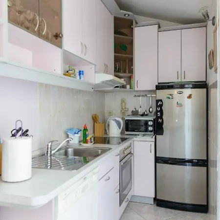Bozo Apartman *