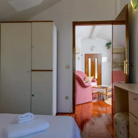 Bozo Apartman Trogir